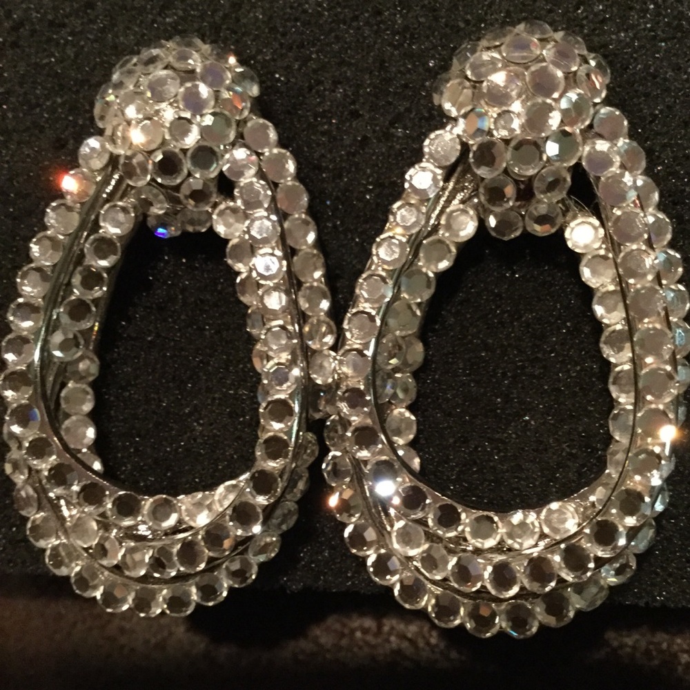 Simply Beautiful Sparkling Glam Earrings